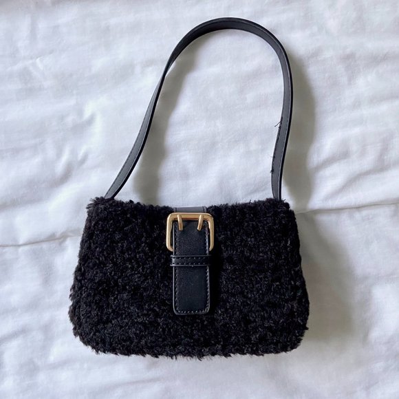 PrettyLittleThing Handbags - Black 90s style fur baguette shoulder bag